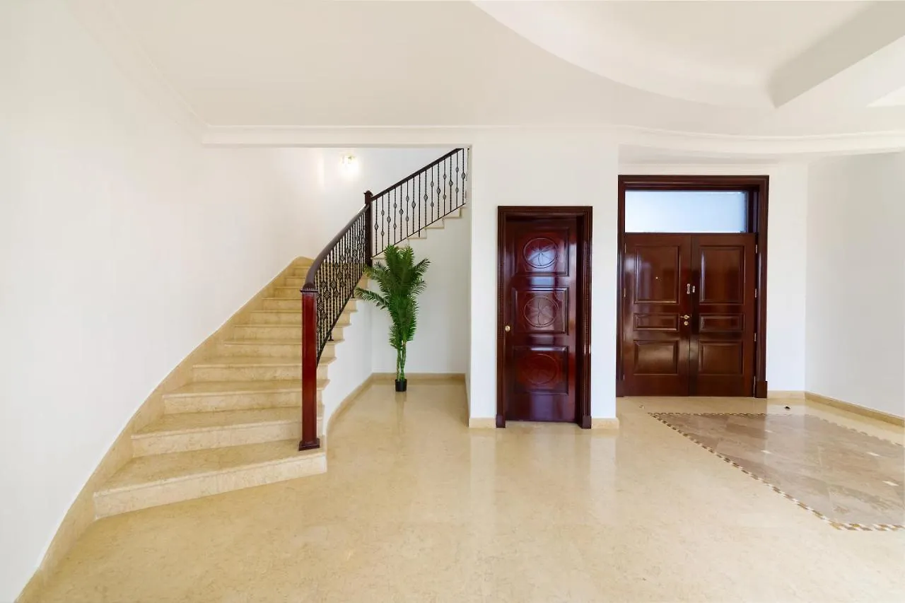 Maison Privee - 5 Stars Villa With Private Pool Or Beach On Palm Jumeirah Dubai